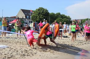 Zielsprint beim Amateur SUP CUP an der Nordsee in Wyk auf Föhr